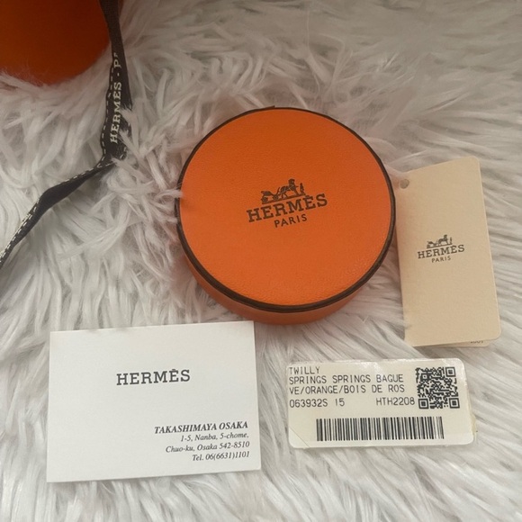 EUC Hermès Silk “Springs Springs” Twilly Orange Bois de Rose - Picture 2 of 9